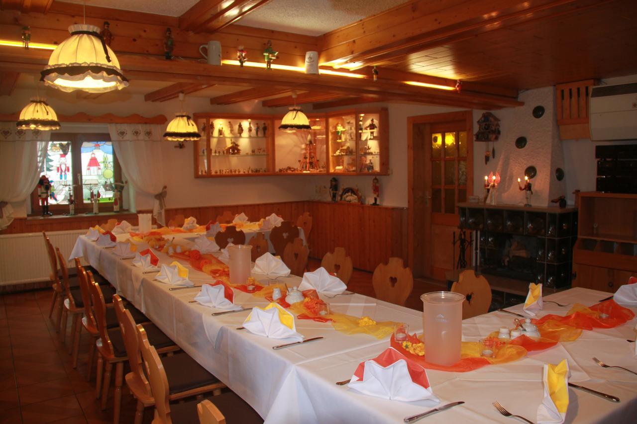 Naturhotel Lindenhof Rechenberg-Bienenmühle Екстериор снимка